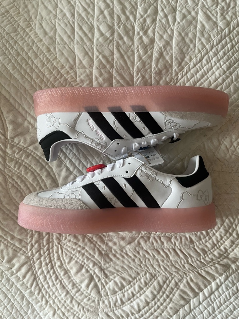 adidas Hello Kitty Sambae Sneakers - Picture 4 of 14
